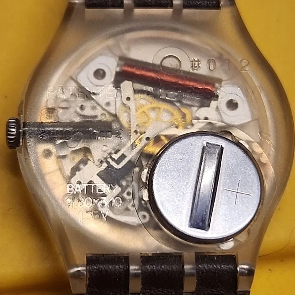Swatch Original Swiss Watch AG2008 Leather Band Day Date